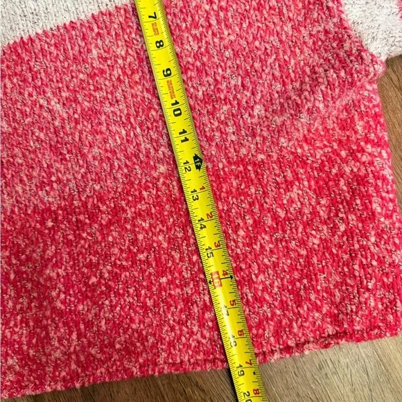 Sincerely Jules • Oversized Cropped Sweater - Picture 5 of 7